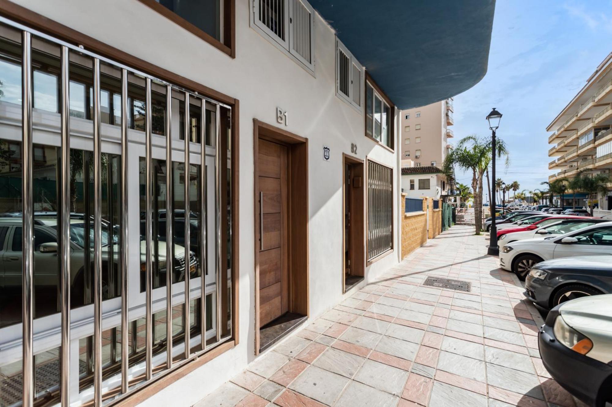 Sur Suites 2 Estudios Industriales Fuengirola Kültér fotó