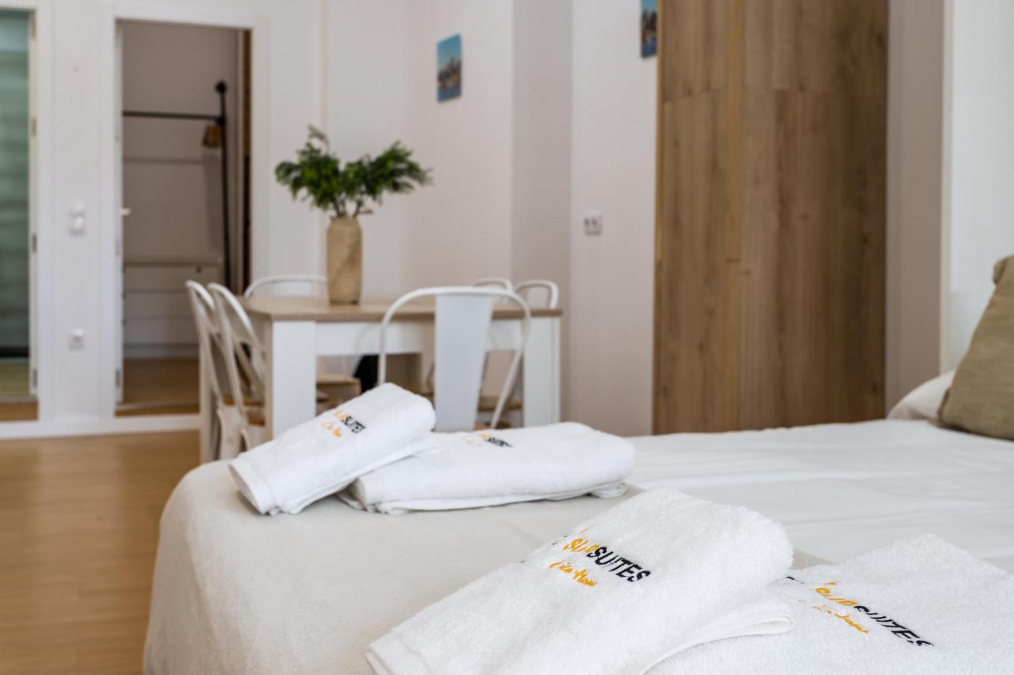 Sur Suites 2 Estudios Industriales Fuengirola Kültér fotó